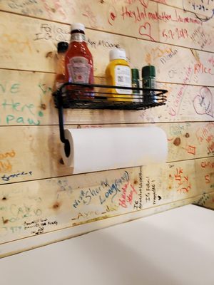 The Saucy Crab by null