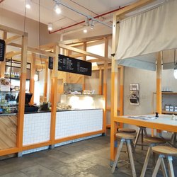 Foxes Den - Interior