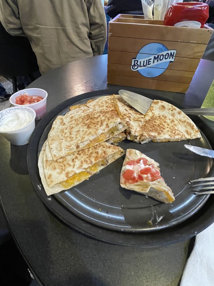 IRON HORSE GRILL & SALOON 10 Photos & 10 Reviews 230 Millard Ave SW