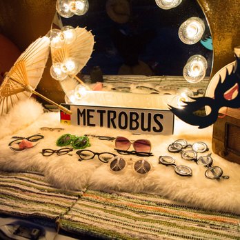 Metro Photobooth Bus - Photo Booth Rentals Near Me Metro Photobooth Bus - Photo Booth Rentals Near Me
