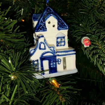 Something Different Gallery - Our beautiful house warming gift! Thank you, ladies! - Art Galleries Near Me - Cleveland, Ohio