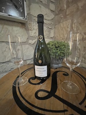 Cuvée Wine & Piano Bar by null