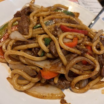 Thumbling - Beef tenderloin black pepper udon noodles - Shanghainese Near Me - West Covina, California Thumbling - Beef tenderloin black pepper udon noodles - Shanghainese Near Me - West Covina, California