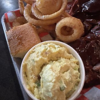 Bubba’s Bones & Brews - The sides! Potato salad, onion rings & cornbread - Gastropubs Near Me - Cathedral City, California Bubba’s Bones & Brews - The sides! Potato salad, onion rings & cornbread - Gastropubs Near Me - Cathedral City, California