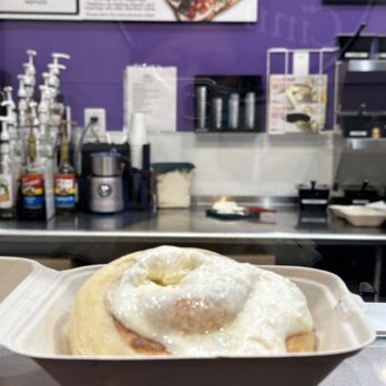 Cinnaholic - Original - classic and simple - Desserts Near Me - Corona, California Cinnaholic - Original - classic and simple - Desserts Near Me - Corona, California