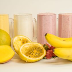 El Rinconcito Colombian Cafeteria - natural juices of all flavors