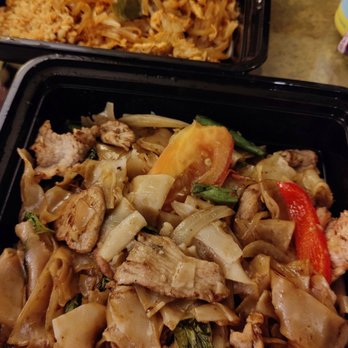 Pan Asian - Pork Drunken Noodles - Thai Near Me - Las Vegas, Nevada Pan Asian - Pork Drunken Noodles - Thai Near Me - Las Vegas, Nevada