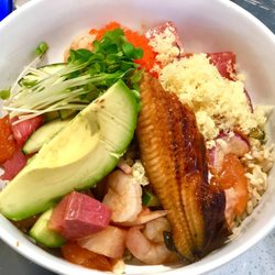 HILO Poke & Sushi