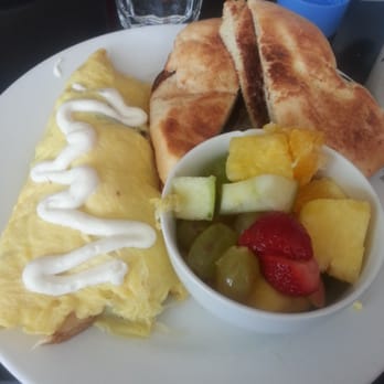 Cafe Patachou - Omelette, cinnamon toast and fruit yummm - Breakfast & Brunch Near Me - Indianapolis, Indiana Cafe Patachou - Omelette, cinnamon toast and fruit yummm - Breakfast & Brunch Near Me - Indianapolis, Indiana