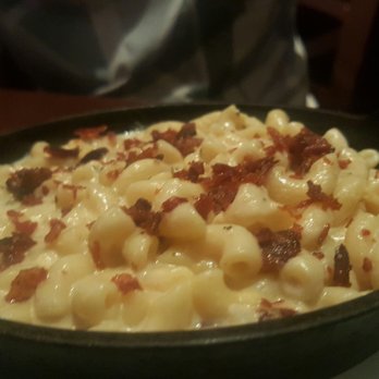 Dantanna's - Macaroni and Cheese - Sports Bars Near Me - Atlanta, Georgia