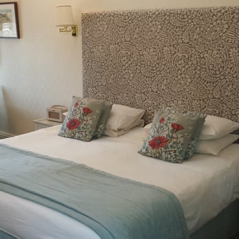 Ascot House Hotel - Room 10, comfortable and peaceful. - Hotels Near Me - Harrogate, NYK