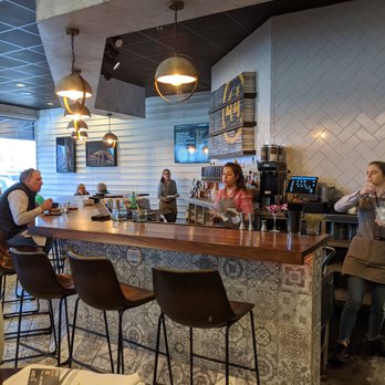 44 Mills Kitchen + Tap - Bar area - New American Near Me - Concord, North Carolina