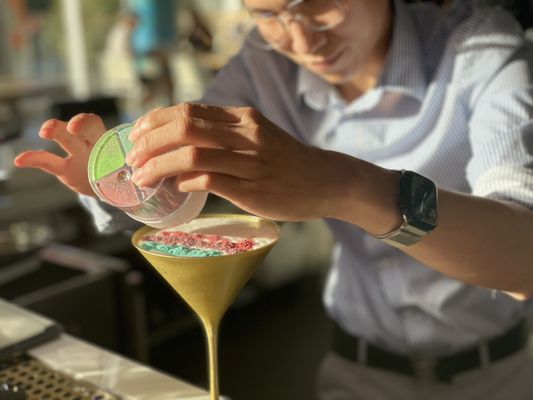 Mortar & Pestle Bar by null