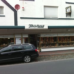 Brille & Schmuck Bahns