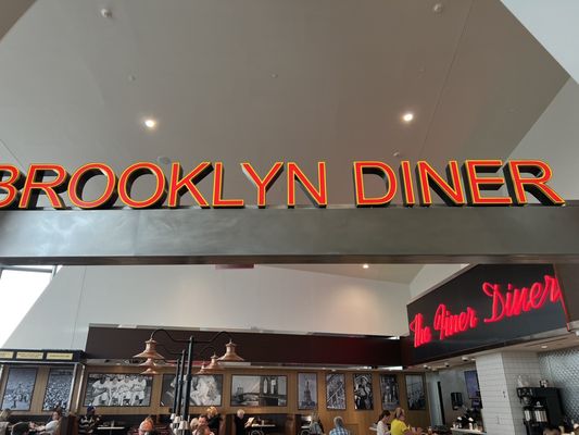 Brooklyn Diner (LaGuardia) by null