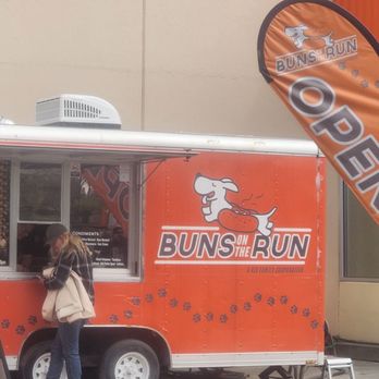Buns on the Run - The dog cart - Hot Dogs Near Me - Red Bluff, California