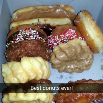 Tasty's Donuts - A dozen donuts $7.95 totally worth it and delicious and fresh especially at 1am - Donuts Near Me - Tarzana, California