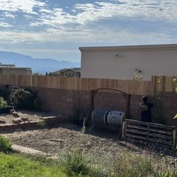 J R & Sons Fencing