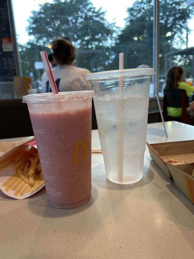 Drink size comparison.
