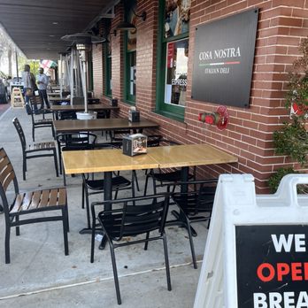 Cosa Nostra - Outside seating - Sandwiches Near Me - Clermont, Florida