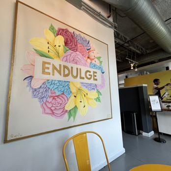Endulge Cupcake Boutique - View in front of the table. - Cupcakes Near Me - Atlanta, Georgia Endulge Cupcake Boutique - View in front of the table. - Cupcakes Near Me - Atlanta, Georgia