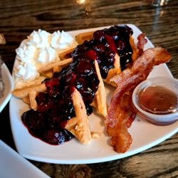 Alice's Village Cafe - Waffles with Bacon