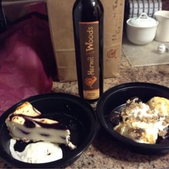 Hermit Woods Winery & Eatery - Amazing dessert wine! - Wine Tasting Room Near Me - Meredith, New Hampshire
