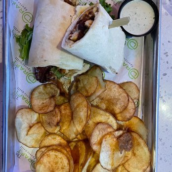 The Draft Sports Grill - Grants Chicken Beer Bread - Sports Bars Near Me - Mesa, Arizona