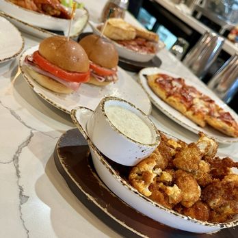 Rosti Tuscan Kitchen - Calabasas - Happy Hour food - New American Near Me - Calabasas, California Rosti Tuscan Kitchen - Calabasas - Happy Hour food - New American Near Me - Calabasas, California