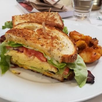 Cafe Vida - El Segundo - Breakfast & Brunch Near Me - El Segundo, California