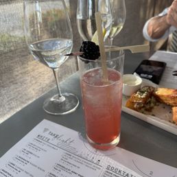 Wonderful choice of wines and mocktails Wonderful choice of wines and mocktails