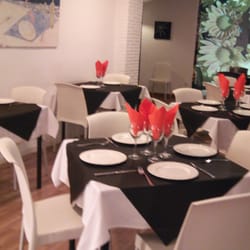 Cafe Cleos - Salón preparado