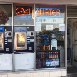 Carson Fresh Drinking Water Store - 24 hour water outside store to new vending machine