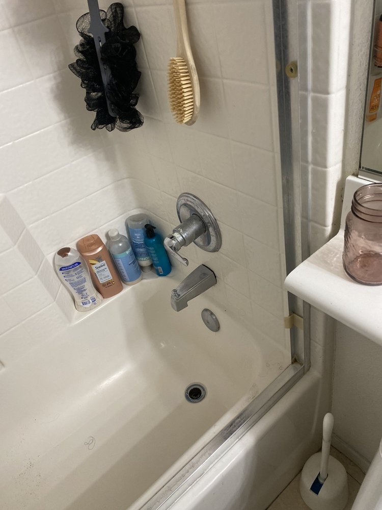 Slide of All Around Plumbing and Re-Pipe