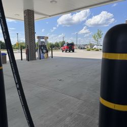 MotoMart - Pumps