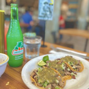 Mercado 925 - Tacos de asada - Mexican Near Me - Berkeley, California