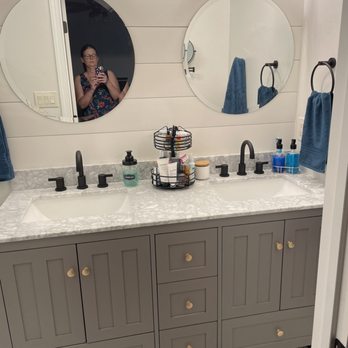 Deco Kitchen and Bath - Master bathroom vanity - General Contractors Near Me