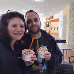 Orange Leaf Frozen Yogurt