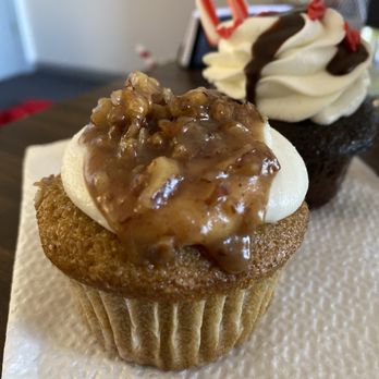 K & J's Elegant Pastries - Sweet potato cupcake - Desserts Near Me - Birmingham, Alabama K & J's Elegant Pastries - Sweet potato cupcake - Desserts Near Me - Birmingham, Alabama