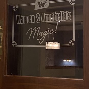 Warren & Annabelle's Magic - Performing Arts Near Me - Lahaina, Hawaii