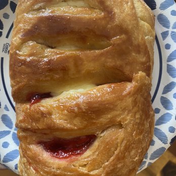 Azteca Bakery - Strawberry Cheese Danish - Bakeries Near Me - Wallingford, Connecticut