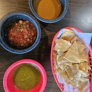 Lupita’s Restaurant - Chips con Salsa - Mexican Near Me - Visalia, California Lupita’s Restaurant - Chips con Salsa - Mexican Near Me - Visalia, California