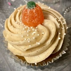 Pumpkin spice cupcake