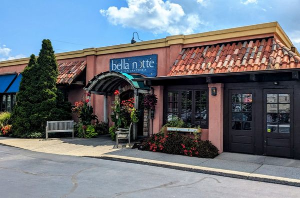 Bella Notte by null