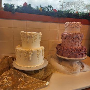 Byers Butterflake Bakery - Specialty cakes. - Bakeries Near Me - Leola, Pennsylvania