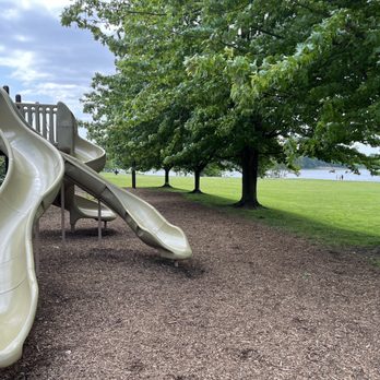 Shore Park - Playground by the water - Parks Near Me - Pelham, New York