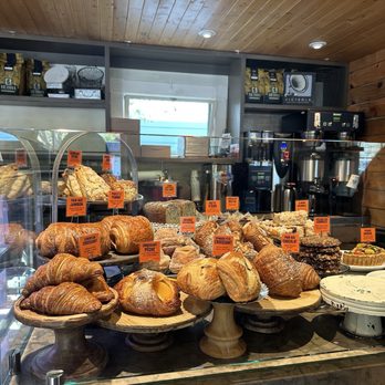 Brown Bear Baking - Spread - Coffee & Tea Near Me - Eastsound, Washington
