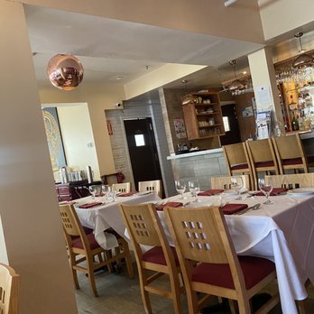 RaaSa Indian Cuisine - Inside - Indian Near Me - Elmsford, New York