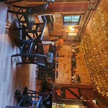 Firefly Cellars - Wineries Near Me - Hamilton, Virginia Firefly Cellars - Wineries Near Me - Hamilton, Virginia