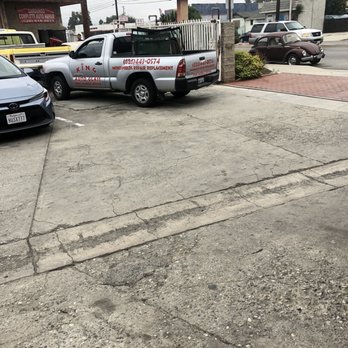King Auto Glass - Work truck with glass replacements - Auto Glass Services Near Me - El Monte, California King Auto Glass - Work truck with glass replacements - Auto Glass Services Near Me - El Monte, California